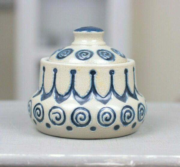 Deckeldose Bonboniere Steingut Keramik Salzglasur Handarbeit blau grau