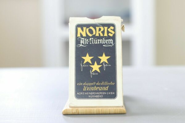 Noris Alt Nürnberg fein Weinbrand Weinbrennverein Kartenspiel Vintage antik alt