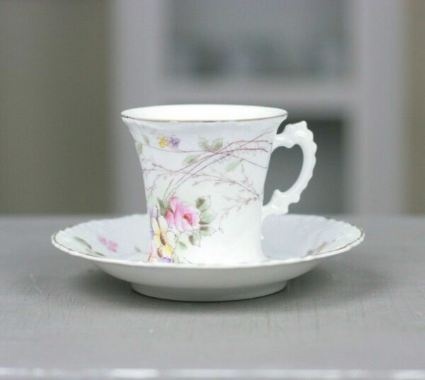 Tasse & Untertasse Kaffeetasse Teetasse Porzellan weiß sehr alt antik