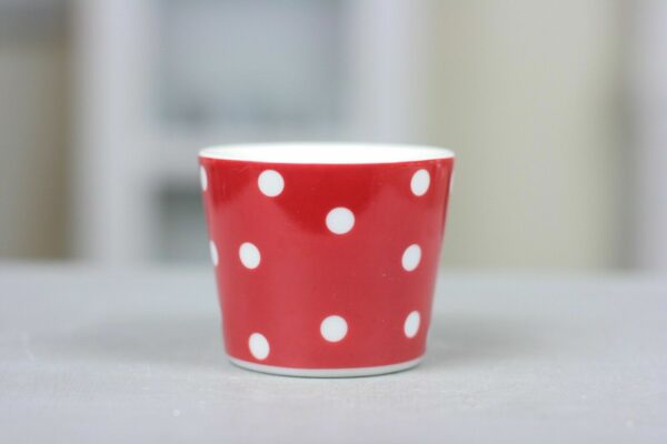 Tasse Kaffeetasse Teetasse rot weiß Punkte Dots Porzellan Kaffeeservice